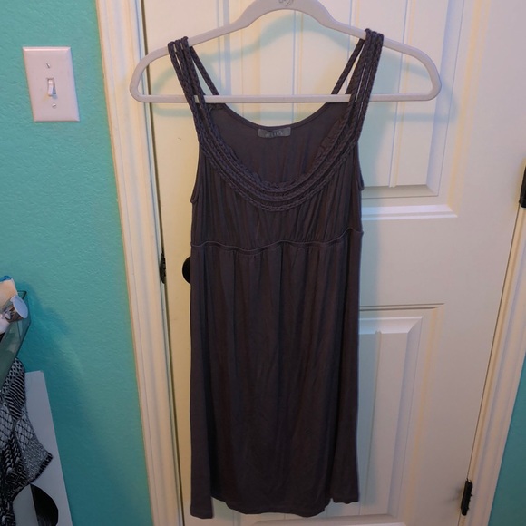 ✨💜 super cute short mauve colored dress ✨💜 - Picture 1 of 3